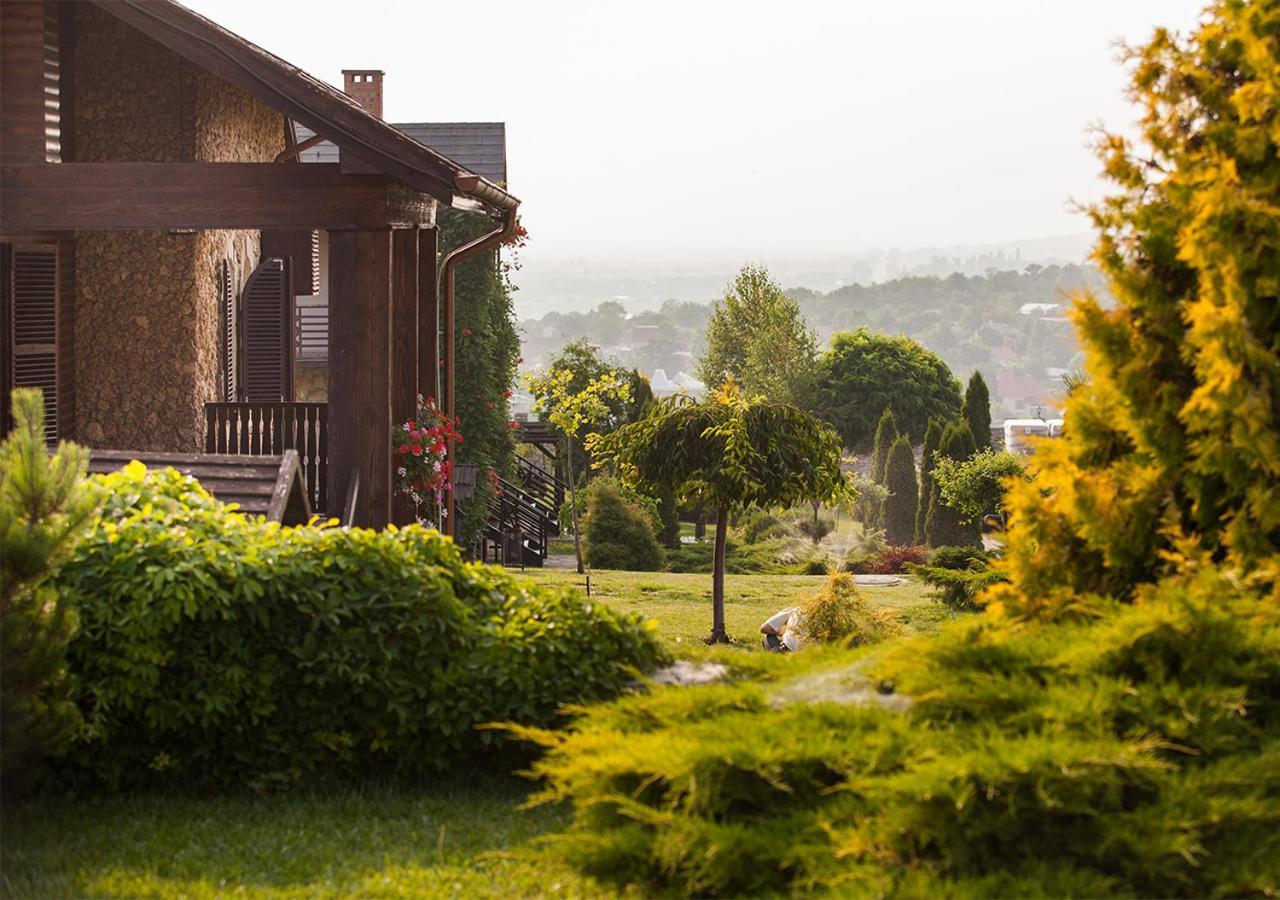 Chateau Vartely Hotel Orhei Exterior photo